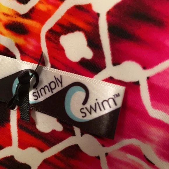 Takini swim top size 12 NWOT - Picture 4 of 4